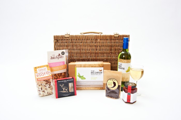 The Big Cheese making Kit Hampers 049
